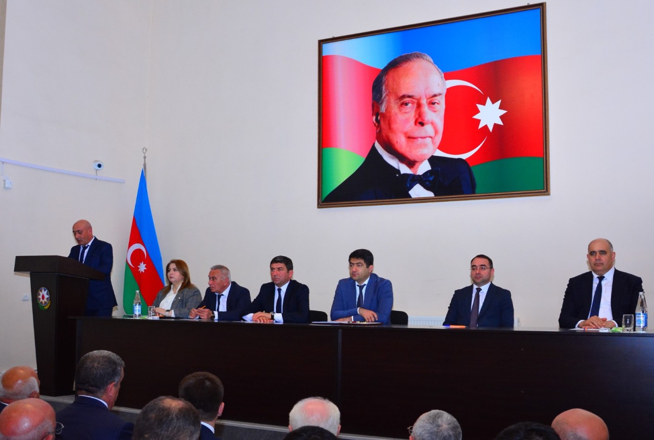Ağstafa RİH başçısı yanında Şuranın növbəti iclası keçirilib - FOTOLAR